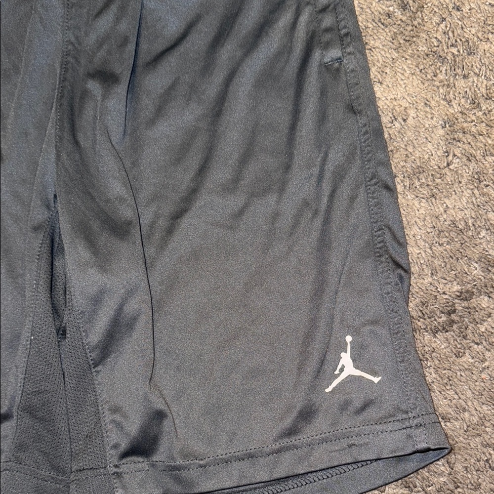 Jordan Gray Basketball Shorts Lightweight Performance - Picture 2 of 5
